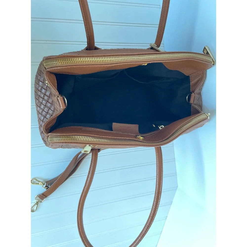 Ilenia Genuine Italian Woven Leather Brown Shoulder Bag Handmade Zip Compartment
